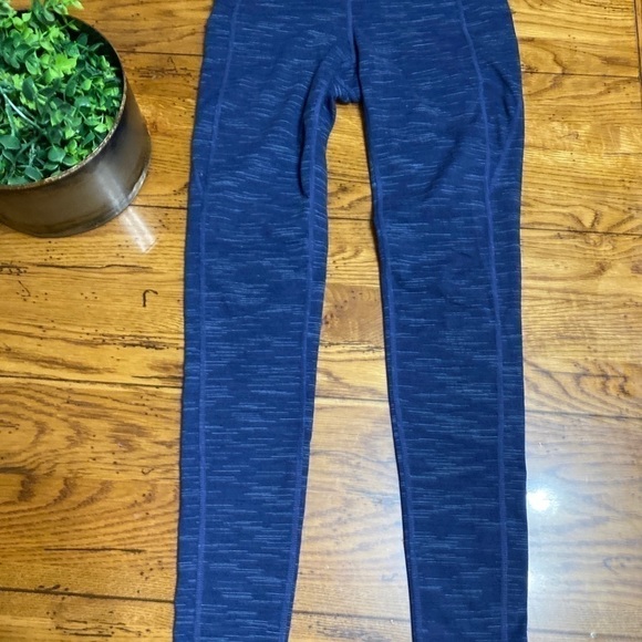 athleta Chaturanga Tight Mid Rise Jacquard Blue Gray Leggings size XSmall. - Picture 2 of 9